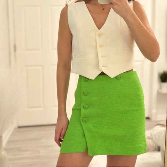 NWT skirt - Picture 5 of 5